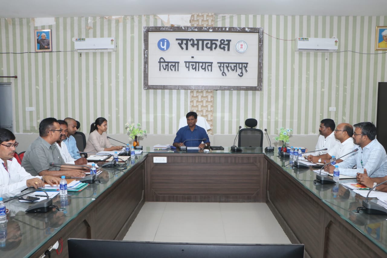 कलेक्टर ने कृषि एवं सम्बद्ध विभाग के कामकाजों की विस्तृत समीक्षा की…